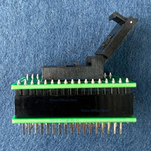 Load image into Gallery viewer, QFN32 / QFN5X5-32L(0.5) Programming Socket with Burn-in Test IC Socket to DIP32 Adapter

